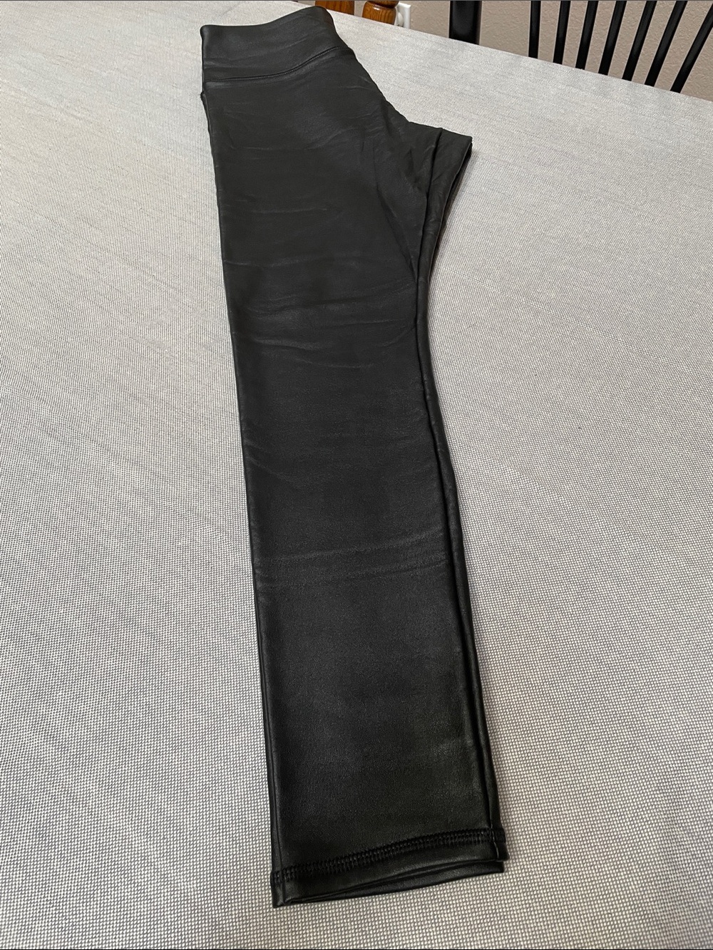 Hollister High-Rise Black Faux Leather Fleece Lined Leggings, M